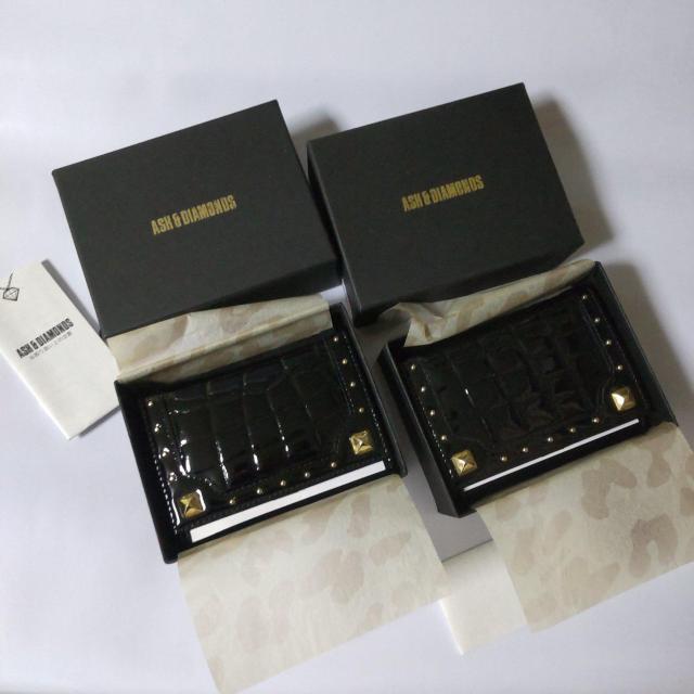 レア★セレブ愛用★ASH&DIAMONDSGLOW★パスケース3点(黒&PK)新品-ageha < 女性ファッション  レア★セレブ愛用★ASH&DIAMONDSGLOW★パスケース3点(黒&PK)新品-ageha < 女性ファッションの