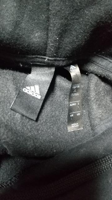 adidasの黒のフード付きトレーナー★Lサイズ★中古品 < ブランド adidasの黒のフード付きトレーナー★Lサイズ★中古品 < ブランドの