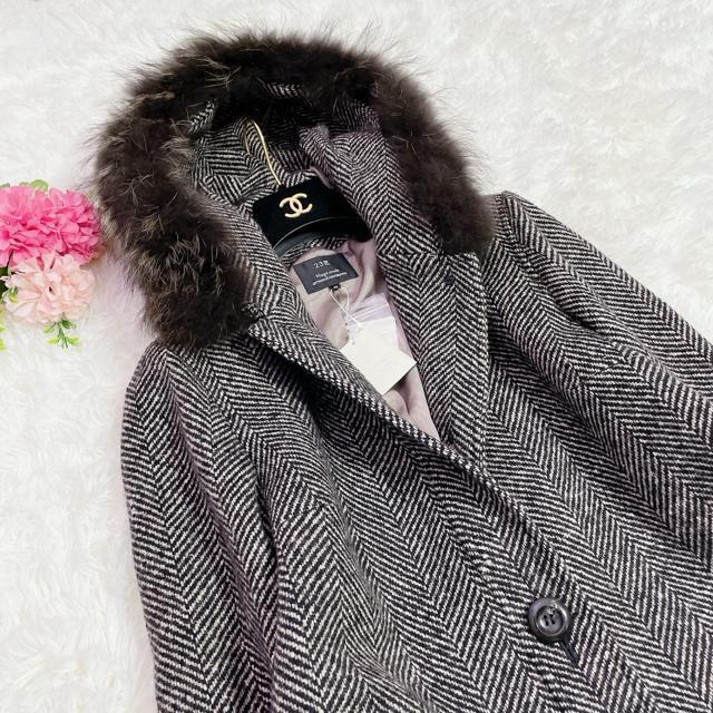 新品 23区 ヘリンボーン チャイニーズラクーンファー付 ロングコート 44 < 女性ファッション 新品 23区 ヘリンボーン チャイニーズラクーンファー付 ロングコート 44 < 女性ファッションの