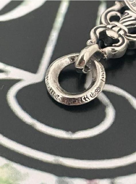 クロムハーツ ダガーチャーム スターリングsv925 カスタムパヴェ Chrome hearts < ブランド  クロムハーツ ダガーチャーム スターリングsv925 カスタムパヴェ Chrome hearts < ブランドの