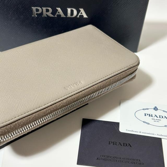美品 PRADA プラダ ラウンドファスナー 長財布 サフィアーノ レザー グレージュ < ブランド  美品 PRADA プラダ ラウンドファスナー 長財布 サフィアーノ レザー グレージュ < ブランドの