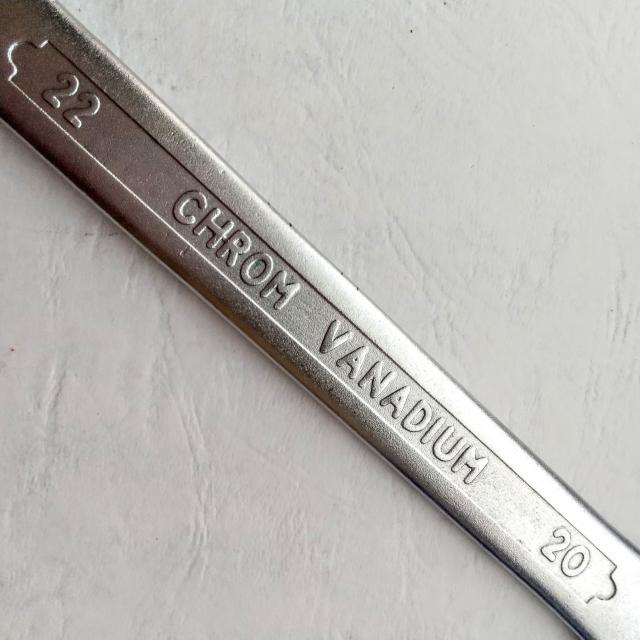 Xpi[@BETA@26~24@22~20@Q{  /oCN