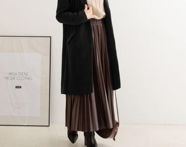 夢展望★エコレザー プリーツ ロングスカート < ブランド 夢展望★エコレザー プリーツ ロングスカート < ブランドの