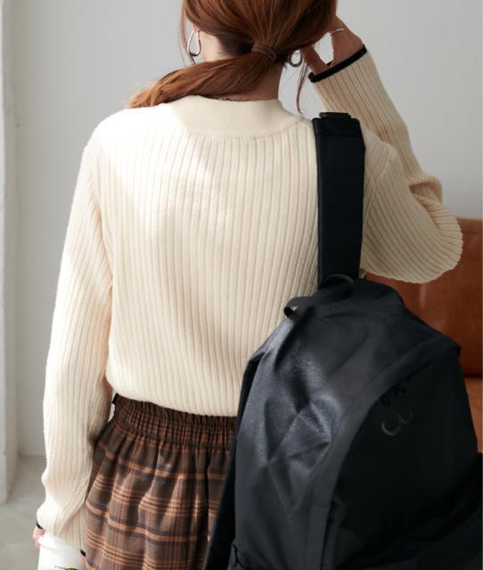 【DISCOAT】モチモチリブパイピングハイネック アイボリー M size ハイネックニット < 女性ファッション 【DISCOAT】モチモチリブパイピングハイネック アイボリー M size ハイネックニット < 女性ファッションの