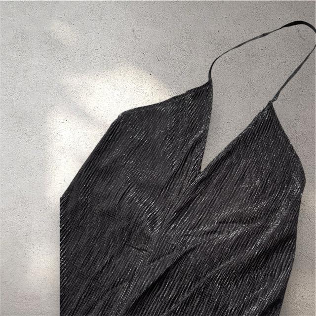 【新品タグ付き】ZARA★ザラ サロペット オールインワン ホルターネック ワイドパンツ オーバーオール M ブラック 黒 パンツ < 女性ファッション 【新品タグ付き】ZARA★ザラ サロペット オールインワン ホルターネック ワイドパンツ オーバーオール M ブラック 黒 パンツ < 女性ファッションの