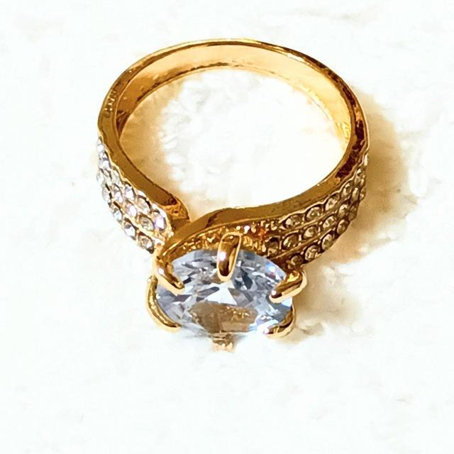 新品未使用!24kイエローゴールド英国風 ピンテージダイヤモンド リング < 女性アクセサリー/時計 新品未使用!24kイエローゴールド英国風 ピンテージダイヤモンド リング < 女性アクセサリー/時計の