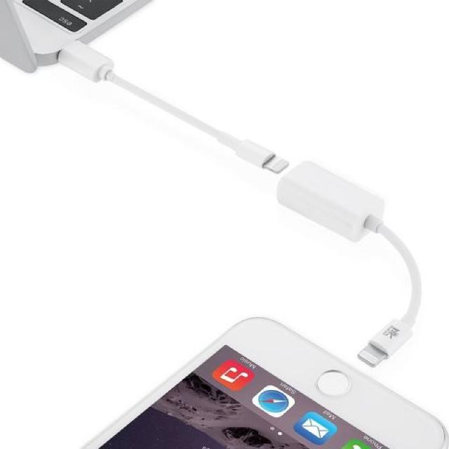 IOS11以後も対応 2in1 ライトニングポート3.5mm端子 < 家電/AV  IOS11以後も対応 2in1 ライトニングポート3.5mm端子 < 家電/AVの