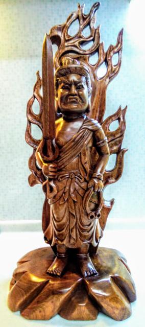 新品★一刀彫 木彫★不動明王★酉年生★十二支本尊★干支お守り < ホビー  新品★一刀彫 木彫★不動明王★酉年生★十二支本尊★干支お守り  < ホビーの