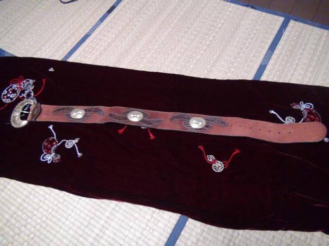 DAlessgndso eGiorgiaのベルト豚革!。 < 女性ファッション  DAlessgndso eGiorgiaのベルト豚革!。  < 女性ファッションの