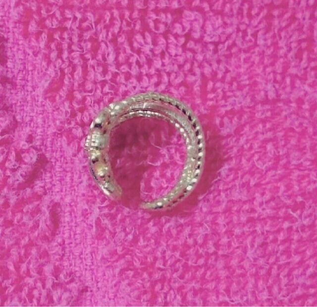 新品未使用 No.5モチーフ イヤーカフ < 女性アクセサリー/時計  新品未使用 No.5モチーフ イヤーカフ < 女性アクセサリー/時計の