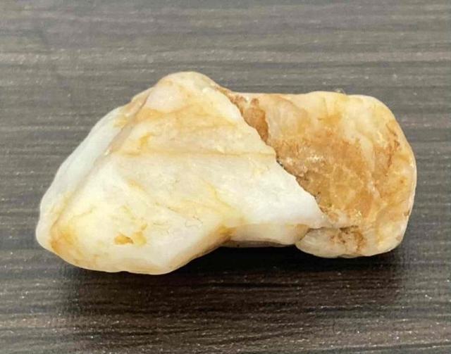 500円スタート!「ワイヤー作家」や「ジュエリー作家」の素材に阿波貴石(アゲート(瑪瑙))原石 < 女性ファッション  500円スタート!「ワイヤー作家」や「ジュエリー作家」の素材に阿波貴石(アゲート(瑪瑙))原石 < 女性ファッションの