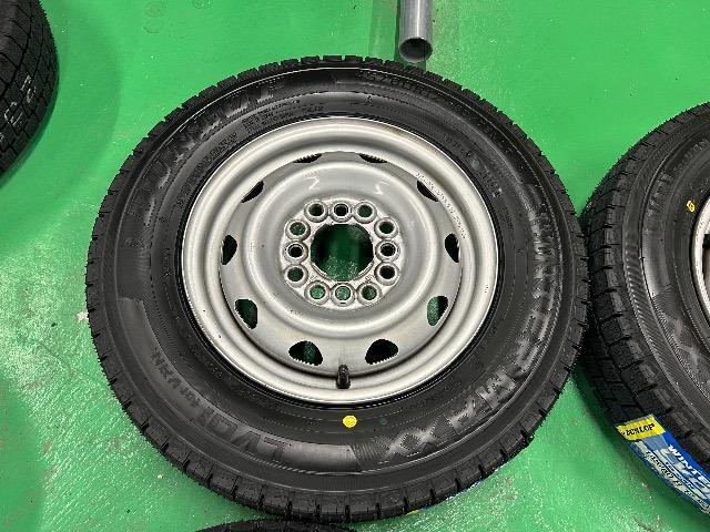 0092413)新品ラベル付国産ダンロップスタッドレスタイヤ4本社外ホイール軽トラ軽バン145/80R12LT80/78N送料無料 < 自動車/バイク 0092413)新品ラベル付国産ダンロップスタッドレスタイヤ4本社外ホイール軽トラ軽バン145/80R12LT80/78N送料無料 < 自動車/バイク