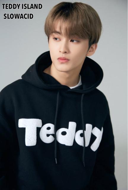 新品 TEDDY ISLAND X SLOWACID パーカー NCT ブラック < 男性ファッション  新品 TEDDY ISLAND X SLOWACID パーカー NCT ブラック  < 男性ファッションの