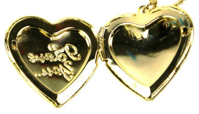 ロケットペンダント・I love you - (ゴールド) トップ ピルケース 写真 遺影 思い出 ネックレス 手紙 可愛い < 女性アクセサリー/時計  ロケットペンダント・I love you - (ゴールド) トップ ピルケース 写真 遺影 思い出 ネックレス 手紙 可愛い < 女性アクセサリー/時計の