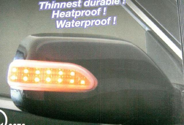 格好良い!汎用LEDドアミラーウィンカー(貼り付けタイプ)type4 < 自動車/バイク 格好良い!汎用LEDドアミラーウィンカー(貼り付けタイプ)type4 < 自動車/バイク