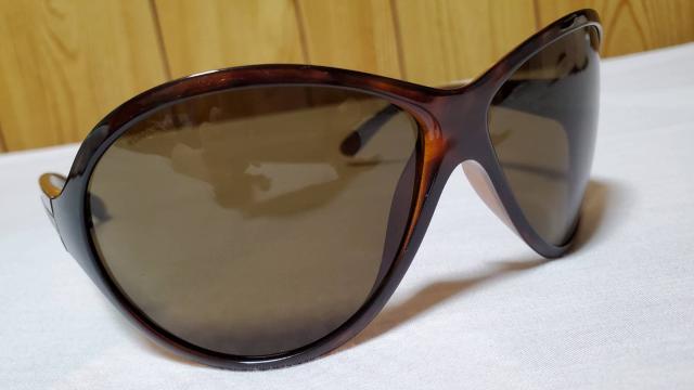 正規レア プラダ ラウンドビッグレンズサングラス 茶 メタルロゴエンブレムアロー 付属有 < ブランド 正規レア プラダ ラウンドビッグレンズサングラス 茶 メタルロゴエンブレムアロー 付属有 < ブランドの