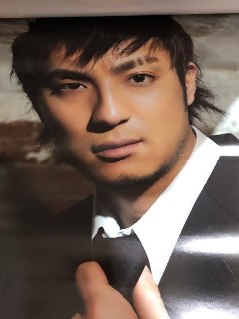 上地雄輔 2009年 壁掛け カレンダー ポスター < タレントグッズ  上地雄輔 2009年 壁掛け カレンダー ポスター < タレントグッズの