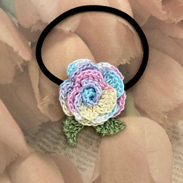 ハンドメイド♪レース編み 薔薇風お花モチーフのヘアゴム < 女性ファッション  ハンドメイド♪レース編み 薔薇風お花モチーフのヘアゴム  < 女性ファッションの