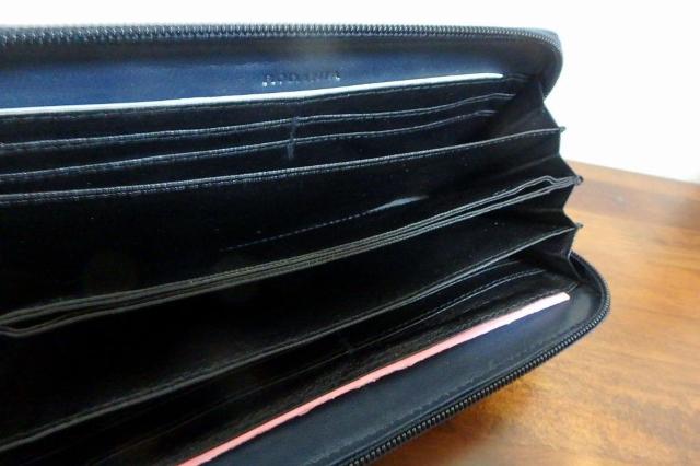 ◆長財布 レザー ロダニア RODANIA 中古品 ワニ皮 < 女性ファッション  ◆長財布 レザー ロダニア RODANIA 中古品 ワニ皮 < 女性ファッションの