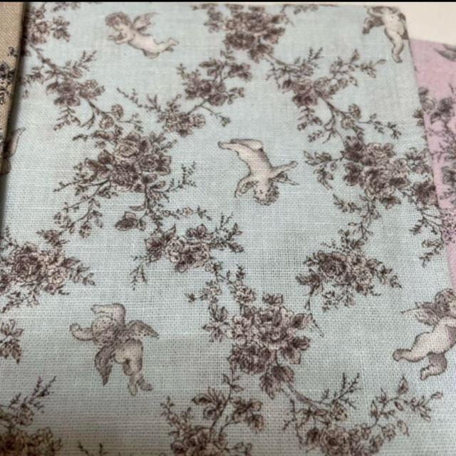 ハンドメイド 材料 資材 布 生地 未使用 カット生地 ハギレ 同柄色違い 5枚 < ペット/手芸/園芸  ハンドメイド 材料 資材 布 生地 未使用 カット生地 ハギレ 同柄色違い 5枚 < ペット/手芸/園芸の