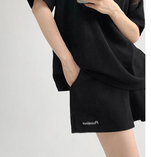 セットアップ ショートパンツ 刺繍英字 上下セット ブラック 大きいサイズ < 女性ファッション セットアップ ショートパンツ 刺繍英字 上下セット ブラック 大きいサイズ < 女性ファッションの