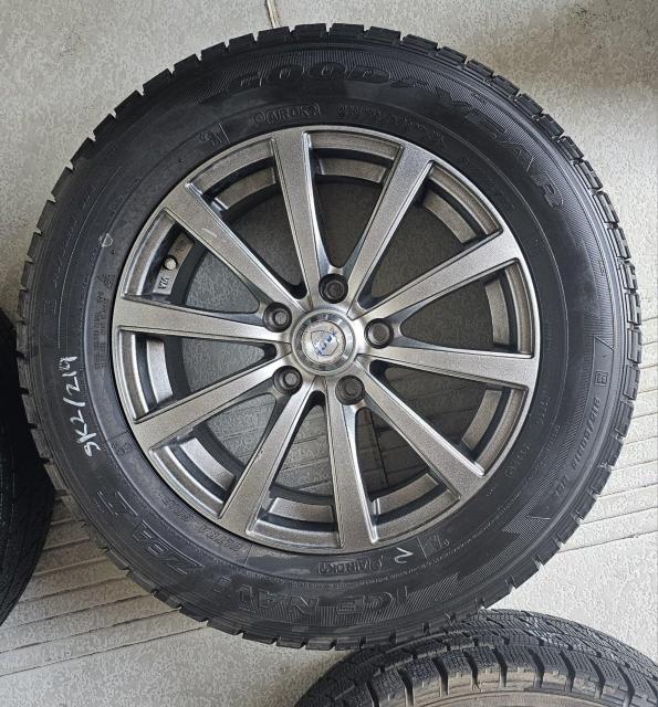 ZACK JP-110 6.5J +53 PCD114.3 ObhC[ ACXirZEAU ~悤4{Zbg 215/60R16  /oCN