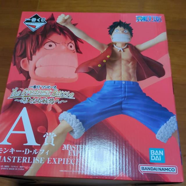 �����s�[�X ��Ԃ��� �t�B�M���A�S�̃Z�b�g �� �A�j��/�R�~�b�N/�L�����N�^�[�� 