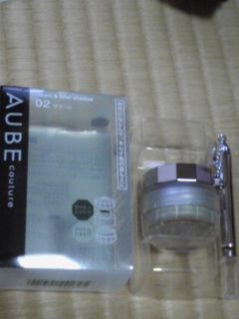 NEW(о⌒∇⌒)AUBEクチュールクリームパール入アイシャドゥ&アイライナーGR02ブラシ付発色良いですよ。是非。(〃^∇^〃) < ブランド  NEW(о⌒∇⌒)AUBEクチュールクリームパール入アイシャドゥ&アイライナーGR02ブラシ付発色良いですよ。是非。(〃^∇^〃)  < ブランドの