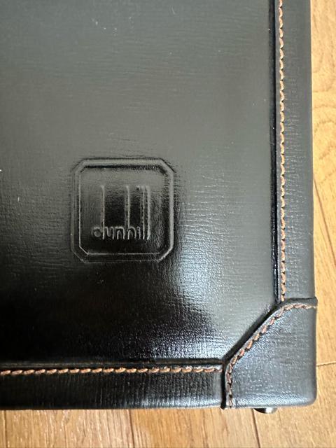 yizyN㕨 󏭕izyDunhillz_q@A^bVP[X  uh 