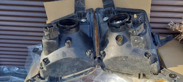 アルト ピノ キャロル  ヘッドライト HS24S 左右セット < 自動車/バイク アルト ピノ キャロル  ヘッドライト HS24S 左右セット < 自動車/バイク