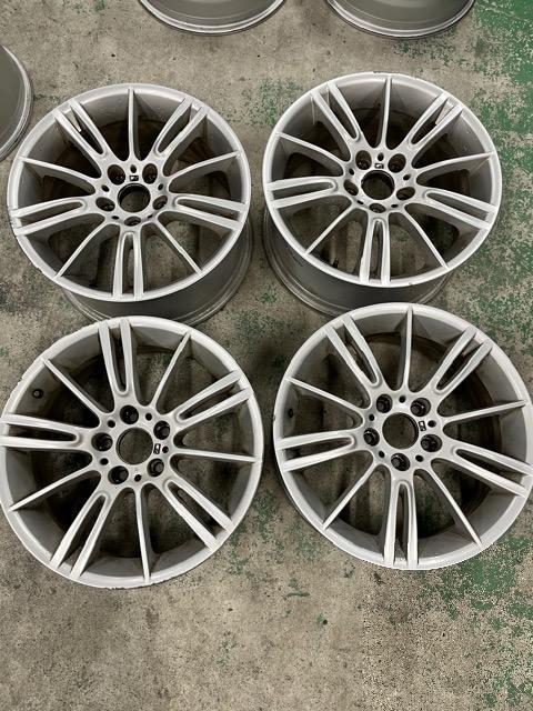 7071991)激安BMW3シリーズ純正18インチアルミホイールMスポーツ4本8J+34,8.5J+37PCD120-5H送料無料 < 自動車/バイク 7071991)激安BMW3シリーズ純正18インチアルミホイールMスポーツ4本8J+34,8.5J+37PCD120-5H送料無料 < 自動車/バイク