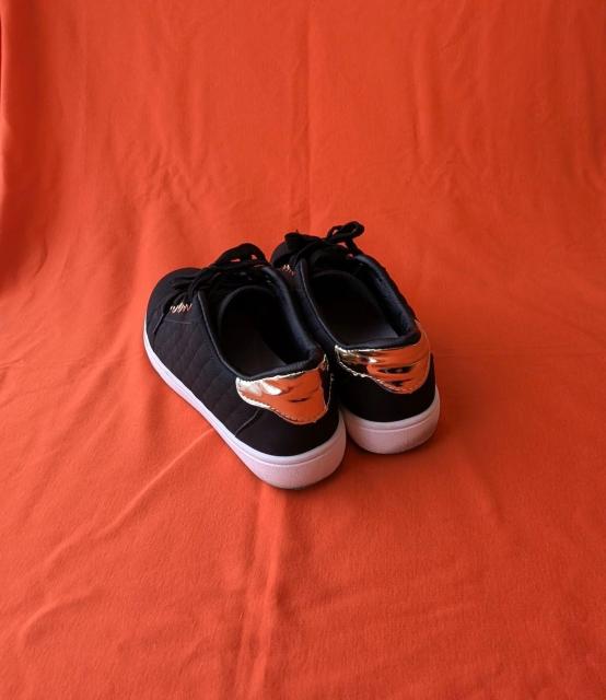 �t�@�b�V����102