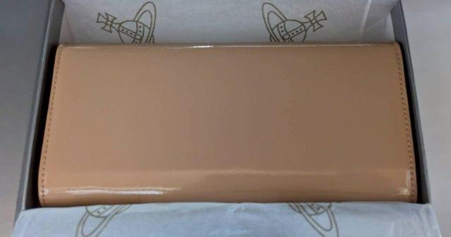 【Vivienne westwood】オーブ パテント レザー ファスナー長財布 鑑定済み 正規品 < ブランド  【Vivienne westwood】オーブ パテント レザー ファスナー長財布 鑑定済み 正規品 < ブランドの