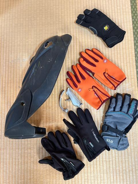 �V�O�i�X�O���t�@�X�}�t���[�J�o�[�t�b�g���X�g��܃O���[�u�p�[�c�f���o���[�h���� �� ������/�o�C�N