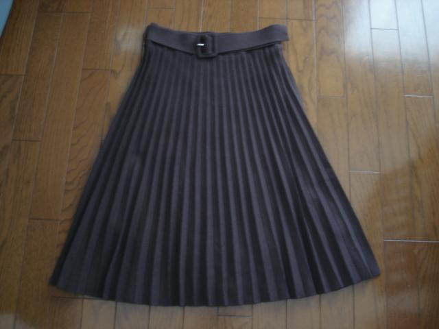 ★アプワイザーリッシェ プリーツデザインスカート★着用2・3度!クローゼット整理価格!セットアップにも < ブランド ★アプワイザーリッシェ プリーツデザインスカート★着用2・3度!クローゼット整理価格!セットアップにも < ブランドの