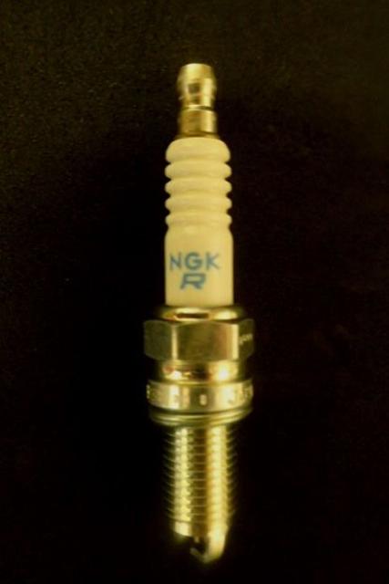 NGK R DCPR8E 1個 新品未使用 < 自動車/バイク NGK R DCPR8E 1個 新品未使用 < 自動車/バイク