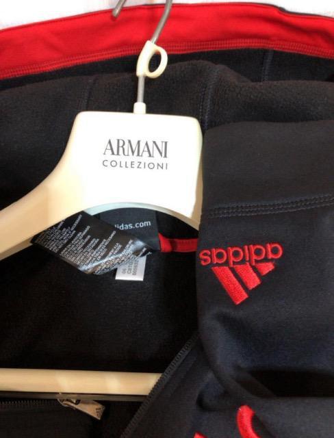 特価★極美品adidasジャケットアディダスアウターブラックレッド刺繍ロゴ人気活躍超オシャレ フルジップ フーディー裏起毛パーカー < 女性ファッション  特価★極美品adidasジャケットアディダスアウターブラックレッド刺繍ロゴ人気活躍超オシャレ フルジップ フーディー裏起毛パーカー < 女性ファッションの