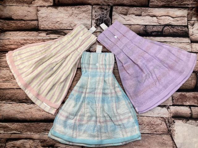 送料無料!『画像から2枚組』柔らか無撚糸加工&可愛い刺繍入り!ループ&ホック付きドレスタオル < インテリア/ライフ  送料無料!『画像から2枚組』柔らか無撚糸加工&可愛い刺繍入り!ループ&ホック付きドレスタオル < インテリア/ライフの