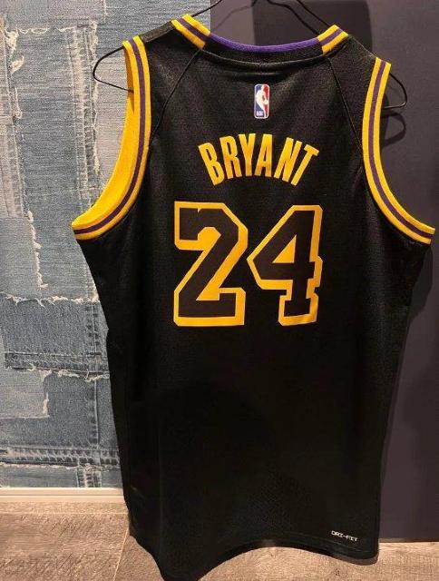 NIKE/�i�C�L/LAKERS/���C�J�[�Y/KOBE/�R�[�r�[/�u���b�N�}���o/���j�t�H�[��/�Q�[���W���[�W/NBA/�o�X�P �� �u�����h�� 