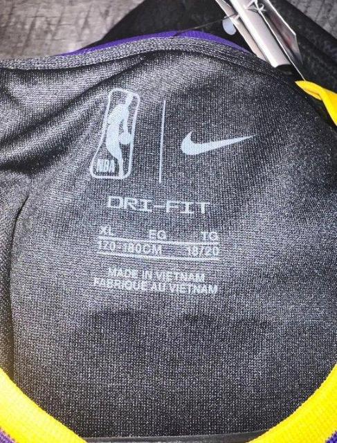 NIKE/�i�C�L/LAKERS/���C�J�[�Y/KOBE/�R�[�r�[/�u���b�N�}���o/���j�t�H�[��/�Q�[���W���[�W/NBA/�o�X�P �� �u�����h�� 