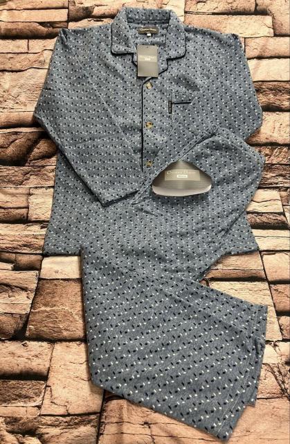 �yChristina Doucet�z�ۉ��́E���S�n���Q�I�y�ʁ����n���_�炩�����Y���N�уp�W���}�㉺�Z�b�g�a(�摜����)�P�g �� �j���t�@�b�V������ 