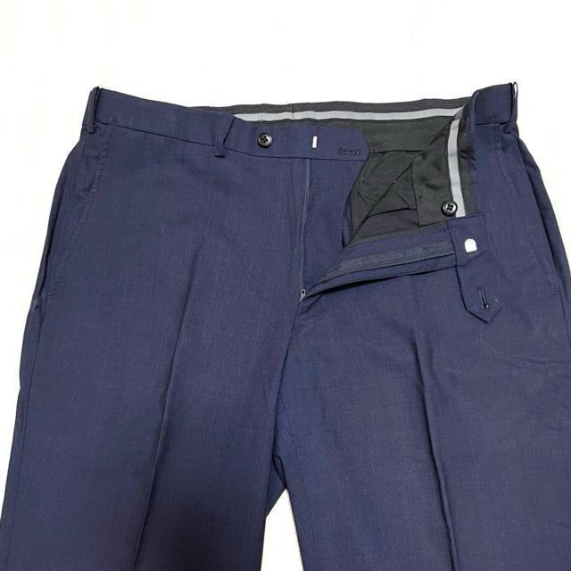 【美品】メンズスーツ 夏用3点セットアップ/サイズL/VISARUNO < 男性ファッション  【美品】メンズスーツ 夏用3点セットアップ/サイズL/VISARUNO < 男性ファッションの