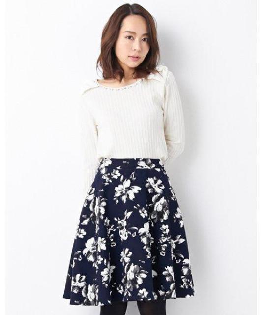新品☆イング*肩リボントップス(オフホワイト) < ブランド  新品☆イング*肩リボントップス(オフホワイト)  < ブランドの