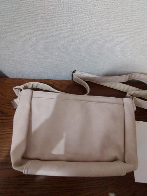 レガートラルゴショルダーバッグ < 女性ファッション レガートラルゴショルダーバッグ < 女性ファッションの