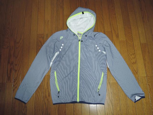 NIKE SPORTS WEAR ナイキ NSW ジップ パーカー ジャケット S 薄手 ストライプ柄 スポーツウェア メッシュ地 < ブランド  NIKE SPORTS WEAR ナイキ NSW ジップ パーカー ジャケット S 薄手 ストライプ柄 スポーツウェア メッシュ地  < ブランドの