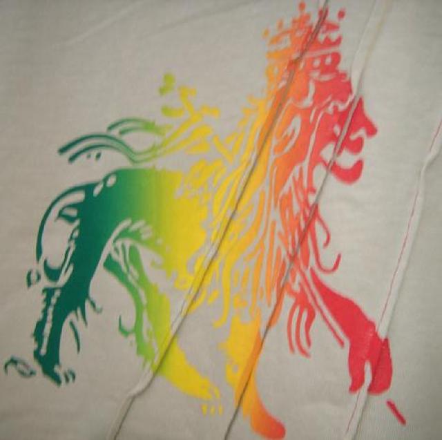 M-69 オリジナル Jah Lion ステッチ (Stitch) Tシャツ ルーツ ロック レゲエ ラスタ ライオン < 男性ファッション M-69 オリジナル Jah Lion ステッチ (Stitch) Tシャツ ルーツ ロック レゲエ ラスタ ライオン < 男性ファッションの