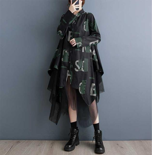 前開き レース重ね シャツワンピース 英字柄 大きいサイズ < 女性ファッション 前開き レース重ね シャツワンピース 英字柄 大きいサイズ < 女性ファッションの