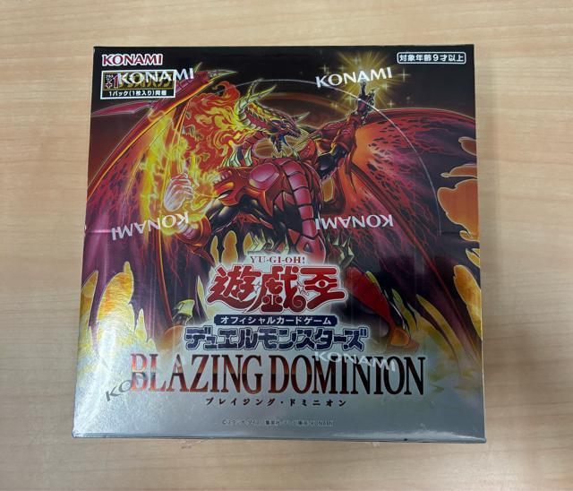 遊戯王オフィシャルカードゲーム デュエルモンスターズ BLAZING DOMIN シュリンクあり BOX < トレーディングカード 遊戯王オフィシャルカードゲーム デュエルモンスターズ BLAZING DOMIN シュリンクあり BOX < トレーディングカードの
