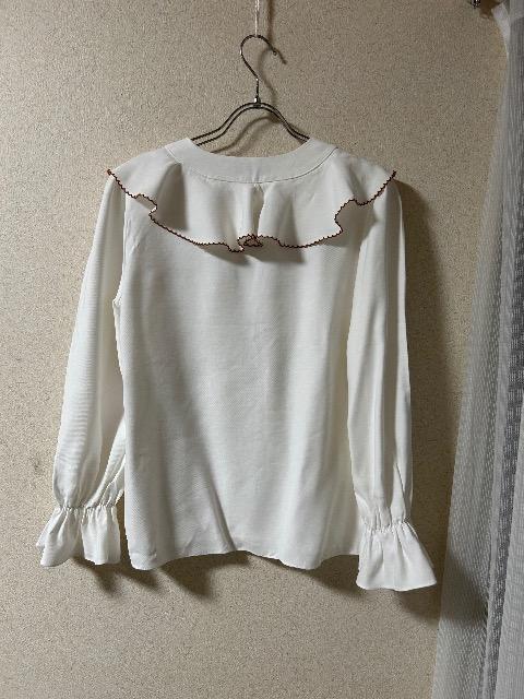 �V�i�^�O�t��BY KERRI�u���E�X& JUNOAH�W�����p�[�X�J�[�g