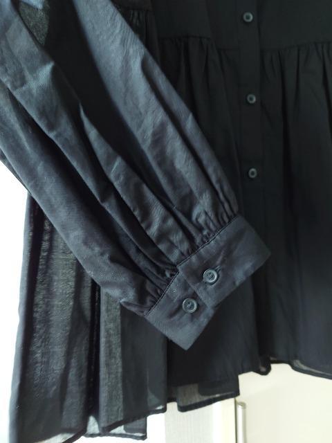 UNIQLO ユニクロ コットンギャザーブラウス新品未使用/GU.ローリーズファーム好き < ブランド  UNIQLO ユニクロ コットンギャザーブラウス新品未使用/GU.ローリーズファーム好き < ブランドの